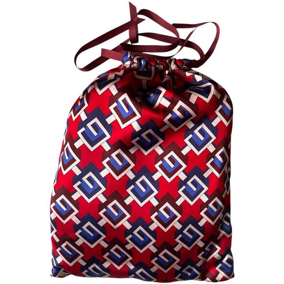 Gucci Red Satin Voyage Geometric G Print Slipper Shoes, US8 - Picture 14 of 16